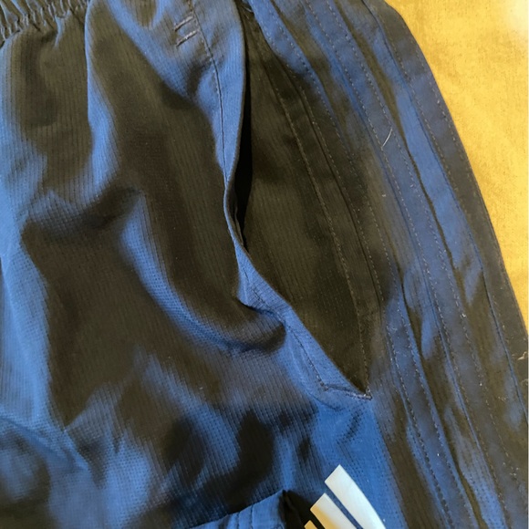Adidas joggers - Picture 5 of 7